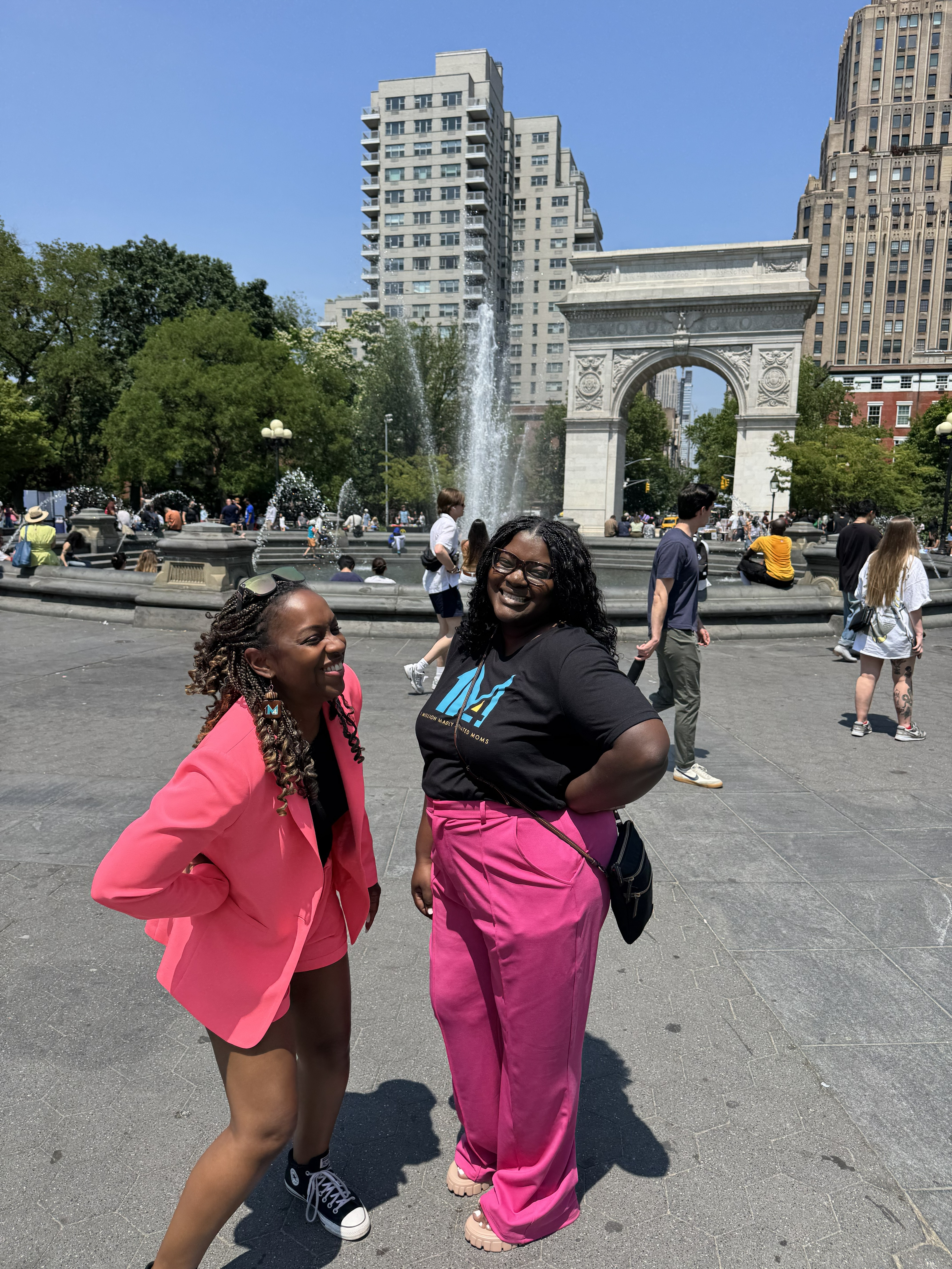 Ebony and Tansy in New York Ebony and Tansy in New York